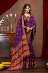 Elegant Emerald Banarasi Silk Saree with Ornate Copper Zari Work